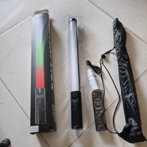 Đèn led cầm tay RGB BL-148R, nhiều chế độ ánh sáng, sử dụng pin, tiện lợi khi dã ngoại